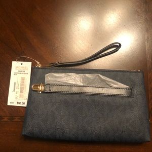Michael Kors wristlet